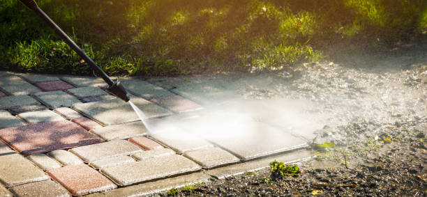 Best Sidewalk and Walkway Cleaning  in Manteo, NC