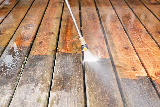 Best Pool Deck Cleaning  in Manteo, NC